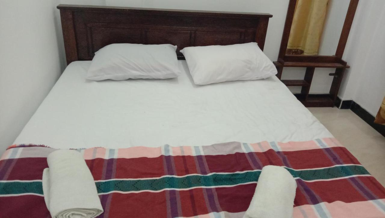 فندق House Of Richness نيجومبو المظهر الخارجي الصورة
