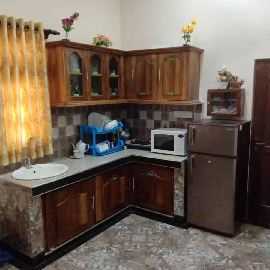 فندق House Of Richness نيجومبو المظهر الخارجي الصورة